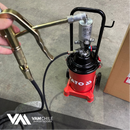 Engrasadora Neumática 12 Litros con rueda YATO